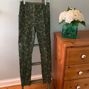 Cabi Marathon Legging